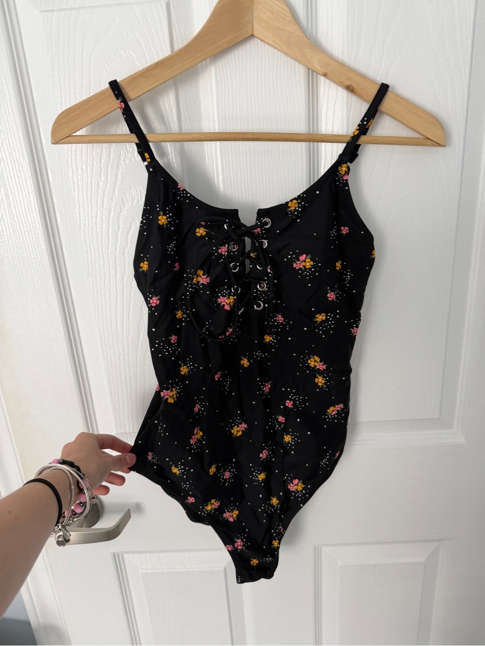 Old Navy Black Spaghetti Strap One-Piece Swimsuit